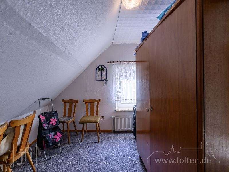 Immobilie in Jemgum - Hinter dem Haus der Deich, und nach vorne weites Land... - Bild 12