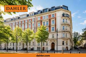 Ein architektonisches Juwel der Gründerzeit – Stilvolle Altbauresidenz mit historischem Charakter