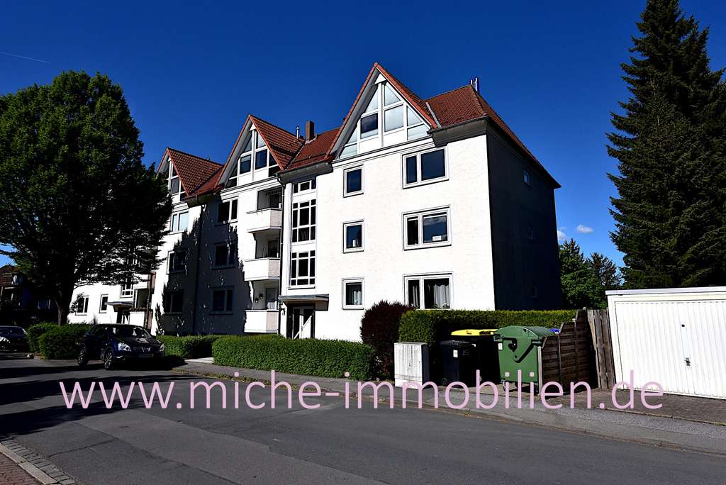 2-Zi. ETW, in sehr guter Lage, mit Garage und Stellplatz.