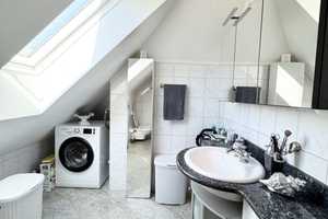 Exklusives Zweifamilienhaus mit großzügigem Garten und erstklassiger Ausstattung! Sofort bezugsfrei! – Wolfsburg – Vorschaubild 25