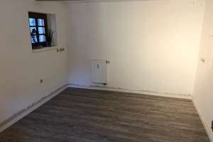 Mitten drin mit Küche – Herrenstr. 12, 90599 Dietenhofen – Vorschaubild 5