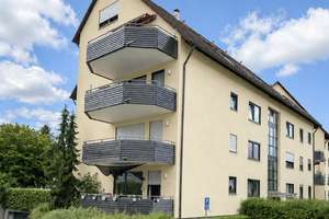 Sofort bezugsfreie 3-Zimmer-Wohnung mit Balkon, Einbauküche inklusive Tiefgaragenstelplatz
