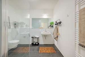Großzügige 4-Zimmerwohnung mit Balkon im schönen Ottensen – Antonia-Kozlova-Straße 9a, 22763 Ottensen, Hamburg – Vorschaubild 5