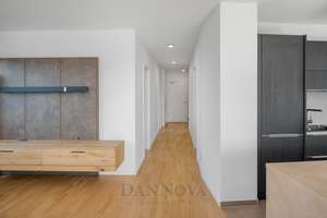 TAUNUS. SKYLINE. ARCHITEKTUR.  Exklusive 3-Zimmer-Wohnung mit Loggia im 3. OG am Riedberg – 60438 Kalbach-Riedberg, Frankfurt am Main – Vorschaubild 6