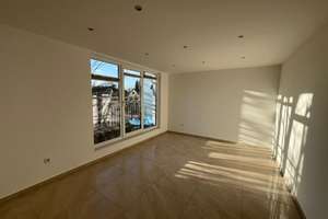 Penthouse-Traum: 3 Zimmer, umlaufende Dachterrasse & eigener Carport – Die vollständige Adresse der Immobilie erhältst du vom Anbieter., 22459 Schnelsen, Hamburg – Vorschaubild 13