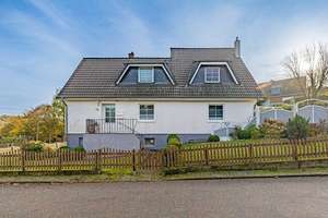 Vermietetes Zweifamilienhaus in ruhiger Lage von Klamp – Achterstraat 12, 24321 Klamp – Vorschaubild 1
