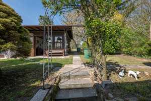 Idylle pur - Geräumiges Haus in ruhiger Lage mit Anbau und weitläufigem Garten – Karlsruhe (Kreis) – Vorschaubild 10