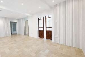 Attraktive 4-Zimmer-ETW in begehrter Wasserlage mit großzügigem Grundriss und Entwicklungspotenzial – Die vollständige Adresse der Immobilie erhältst du vom Anbieter., 22297 Alsterdorf, Hamburg – Vorschaubild 2