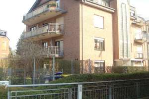 Attraktive 3-Zimmer-Wohnung mit Balkon und Einbauküche in Hassels