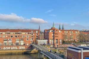 Direkt an der Weser! In der beliebten Neustadt: Charmante 3-Zimmer Wohnung mit Weserblick…
