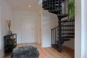 Toll und stilvoll möblierte Maisonette-Wohnung mit Balkon im beliebten Stuttgarter Westen – Die vollständige Adresse der Immobilie erhältst du vom Anbieter., 70563 Hölderlinplatz, Stuttgart – Vorschaubild 12