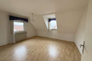 Rohdiamant in Eisingen: Einfamilienhaus in guter Lage mit Entwicklungspotenzial – Die vollständige Adresse der Immobilie erhältst du vom Anbieter., 97249 Eisingen – Vorschaubild 41
