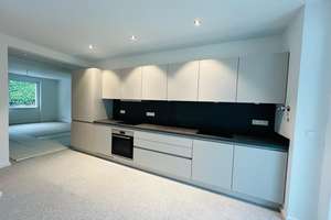 Citynahe, Stilvolle 3-Zimmer-Wohnung mit Balkon