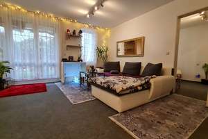 Attraktive Kapitalanlage! Vermietete 2-Zimmer-EG-Wohnung mit Terrasse & TG-Stellplatz in Neureut – Die vollständige Adresse der Immobilie erhältst du vom Anbieter., 76149 Neureut, Karlsruhe – Vorschaubild 1