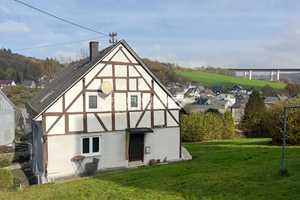 FREIRAUM4 +++ Renovierungsbedürftiges EFH/ 2FH sucht neuen Eigentümer mit handwerklichem Geschick – Siegen-Wittgenstein (Kreis) – Vorschaubild 25