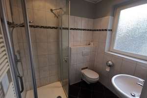 Erdgeschosswohnung mit Terrasse