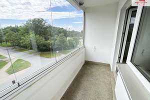3-Raum-Wohnung mit verglastem Balkon im Barbara-Uthmann-Ring - Annaberg-Buchholz! – Barbara-Uthmann-Ring 62, 9456 Annaberg-Buchholz – Vorschaubild 3