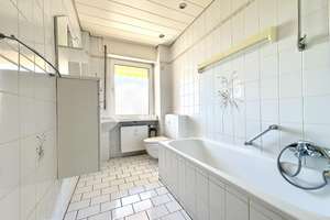 Wohnung in zentrumsnaher Lage mit Balkon, Garage und Mansardenzimmer – Einziehen und wohlfühlen – Die vollständige Adresse der Immobilie erhältst du vom Anbieter., 56073 Rauental, Koblenz – Vorschaubild 10