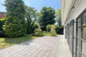 REPRÄSENTATIVES WOHNEN IM KÖLNER HAHNWALD – GROßZÜGIG, RUHIG UND EXKLUSIV – Die vollständige Adresse der Immobilie erhältst du vom Anbieter., 50996 Hahnwald, Köln – Vorschaubild 4