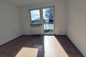 Moderne 2 Zimmer Wohnung mit Lift, Einbauküche, 2 Balkonen und PKW Stellplatz – Langer Weg 51b, 39112 Sudenburg, Magdeburg – Vorschaubild 9
