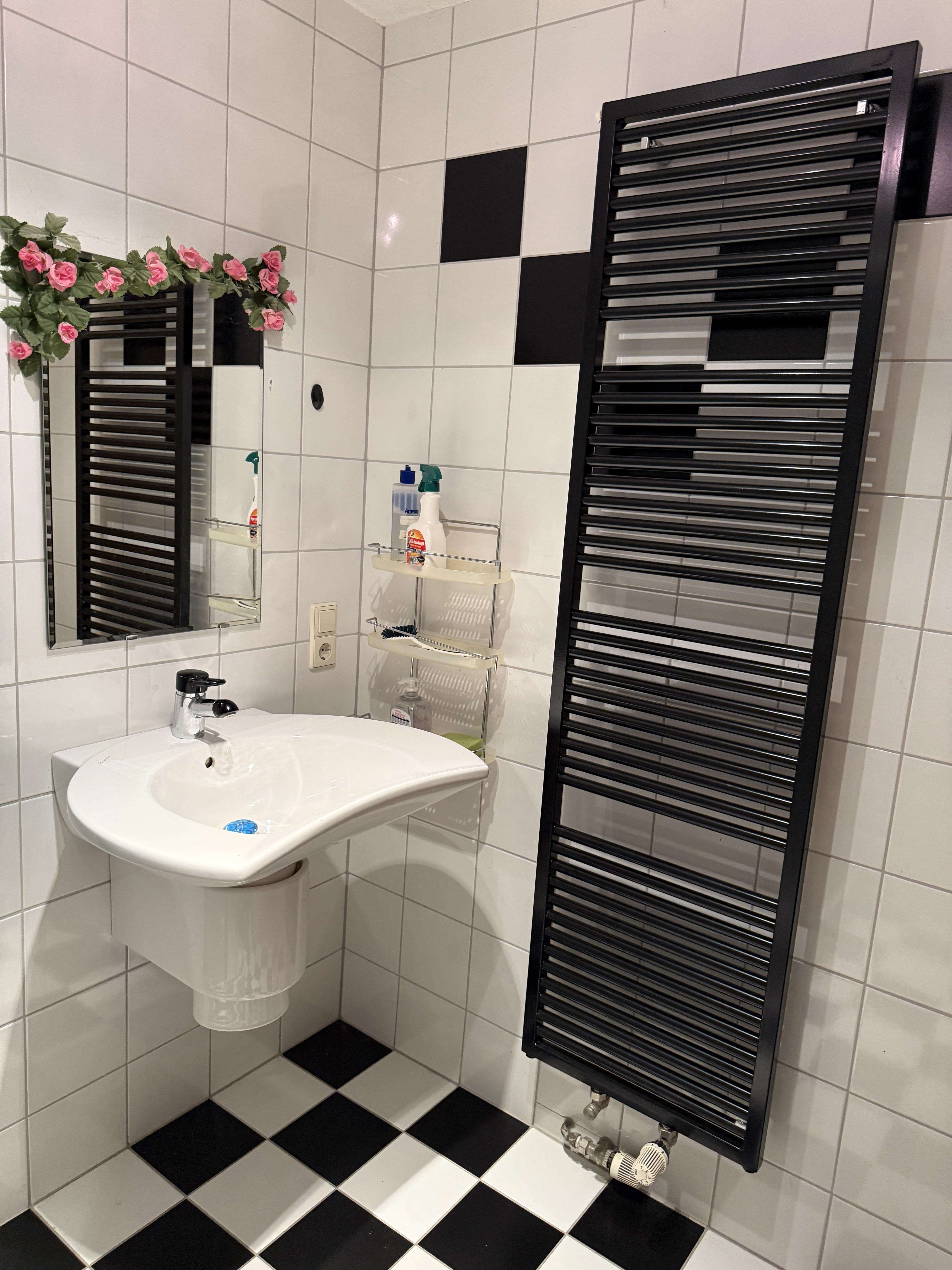 Immobilie in Hausach - Ein Zuhause zum Wohlfühlen – helles Reihenhaus mit Kachelofen, Balkon und lichtdurchflutetem Studio  - Bild 11