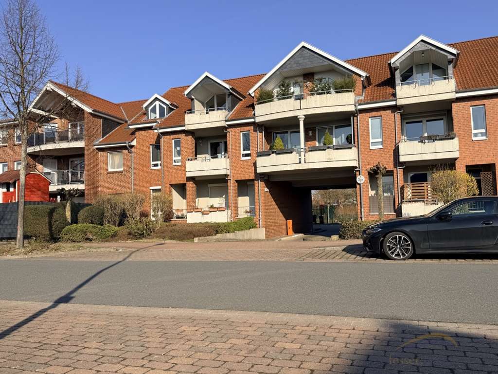 Immobilie in Lehrte - Helle und moderne 3 -Zimmer Wohnung mit Sonnenbalkon in ruhiger Lage inkl. Garage! - Bild 0