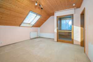 * Reserviert* Zwei Wohnungen unter einem Dach – Haus mit Garten und Doppelgarage – Schwarzwald-Baar-Kreis – Vorschaubild 14