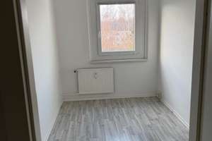 4-Raum Wohnung mit Balkon & Dusche, EBK möglich – Bernsdorfer Str. 164, 9126 Bernsdorf, Chemnitz – Vorschaubild 5