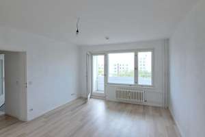 Schicke 1,5-Zimmer-Wohnung mit Balkon in ruhiger Lage sucht neue Mieter! – Dieselstr. 11, 12057 Neukölln (Ortsteil), Berlin – Vorschaubild 2