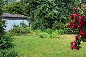 Renovierte Doppelhaushälfte mit gehobener Innenausstattung und EBK und Garten in Gauting – Hubertustrasse 9 91 1/4, 82131 Gauting – Vorschaubild 11