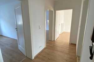 Großzügige und helle 3-Zi. Wohnung mit Balkon – Frankenstraße 24, 65183 Wiesbaden – Vorschaubild 6