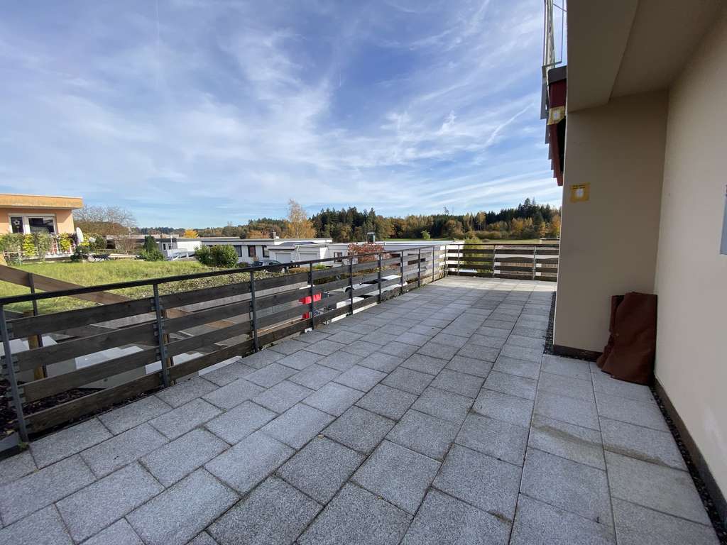 Immobilie in Wangen im Allgäu - 3-Zimmer-Wohnung in ruhiger Lage am Neuravensburger Weiher - Bild 3