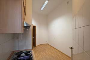 Bezugsfreie 2-Zimmer-Wohnung mit Balkon in Berlin-Wedding zum Selbstgestalten und Wert steigern! – Die vollständige Adresse der Immobilie erhältst du vom Anbieter., 13359 Gesundbrunnen, Berlin – Vorschaubild 8