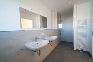 Lichtdurchflutetes 2,5 ZI - Penthouse mit großer Dachterrasse nach Süden – Dr.-Gessler-Straße 2, 93051 Großprüfening-Dechbetten-Königswiesen, Regensburg – Vorschaubild 13
