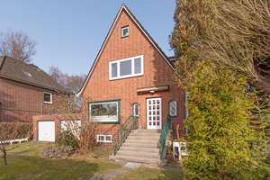 Klassiker mit Charme: Rotklinker-Einfamilienhaus im exklusiven  Wellingsbüttel