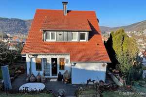 Eberbach: Teilsaniertes Einfamilienhaus mit tollem Blick über die Stadt! – Rhein-Neckar-Kreis – Vorschaubild 1