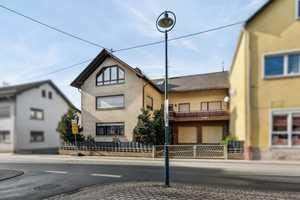 Großzügiges Wohnhaus mit Garagen und separatem Gartengrundstück – Limburg-Weilburg (Kreis) – Vorschaubild 1