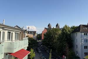 Exklusive, hochwertig möblierte 3-Zimmer-Wohnung mit Sonnenbalkon, Stellplatz und Designermöbeln – Kyffhäuserstraße 19, 40545 Oberkassel, Düsseldorf – Vorschaubild 22