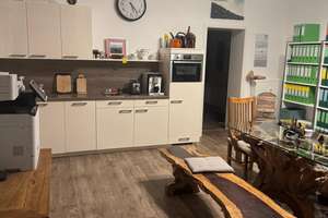 Modernisiertes Mehrfamilienhaus mit Gewerbefläche zu verkaufen  – Die vollständige Adresse der Immobilie erhältst du vom Anbieter., 30827 Garbsen – Vorschaubild 8