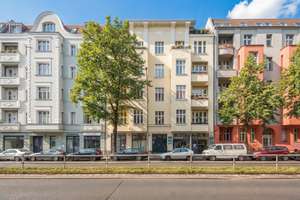 Helle 4-Zimmer Wohnung mit großem Balkon