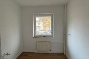 Gemütliche 2-Zimmer mit Balkon warten in Tempelhof auf Sie! – Burgemeisterstraße 72A, 12103 Tempelhof, Berlin – Vorschaubild 9