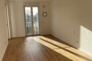Helle 2-Zimmer-Wohnung mit Loggia in Köln Junkersdorf – Die vollständige Adresse der Immobilie erhältst du vom Anbieter., 50858 Junkersdorf, Köln – Vorschaubild 4