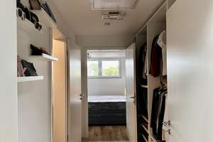 Fast neu in Fischeln: 3-Zimmer DG-Wohnung mit Süd-Terrasse, Aufzug, Erdwärmpume & Fußbodenheizung – Kölner Straße 337, 47807 Fischeln, Krefeld – Vorschaubild 22