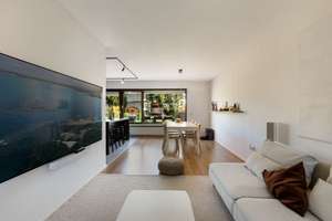 Modernisiertes Reiheneckhaus mit Sonnenterrasse und zusätzlichem Ausbaupotenzial – Die vollständige Adresse der Immobilie erhältst du vom Anbieter., 50859 Widdersdorf, Köln – Vorschaubild 2