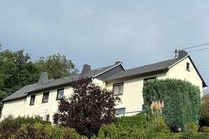 Familienidylle in Höhenlage: Großzügiges Einfamilienhaus mit Gartenparadies – Die vollständige Adresse der Immobilie erhältst du vom Anbieter., 56307 Dürrholz – Vorschaubild 4