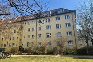 Bezugsfreie 3 Zimmer mit Balkon im schönen 30er-Jahre-Bau – Werner-Kube-Straße 7, 10407 Prenzlauer Berg, Berlin – Vorschaubild 21