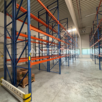 Revitalisiertes Lager | ebenerdig | teilbar