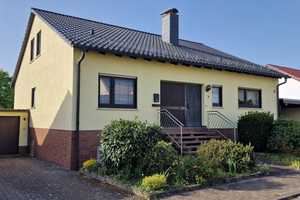 Großes Wohnhaus mit Einliegerwohnung in ruhiger Südlage – Ziegelstraße 7, 67728 Donnersbergkreis – Vorschaubild 2