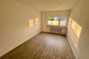 Sofort bezugsfrei: 3-Zimmer-Wohnung mit Garagenstellplatz – 79100 Unterwiehre-Süd, Freiburg im Breisgau – Vorschaubild 2