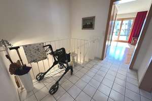 Sonnige 3-Zimmer-Gartenwohnung mit ca. 35 m² ausgebautem Souterrain und Badezimmer im Untergeschoss – Die vollständige Adresse der Immobilie erhältst du vom Anbieter., 81827 Waldtrudering, München – Vorschaubild 12